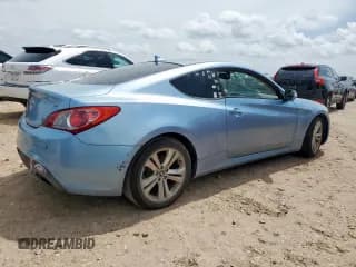 ✅ 2011 Hyundai Genesis Coupe Track • VIN: KMHHU6KH7BU063634 • Lot: 61680695. Wystawiony na Copart z przebiegiem Nie podano. Bezpłatny archiwum sprzedaży aukcyjnych z USA i szczegółowy raport historii pojazdu na DreamBid. Zdjęcie 3.