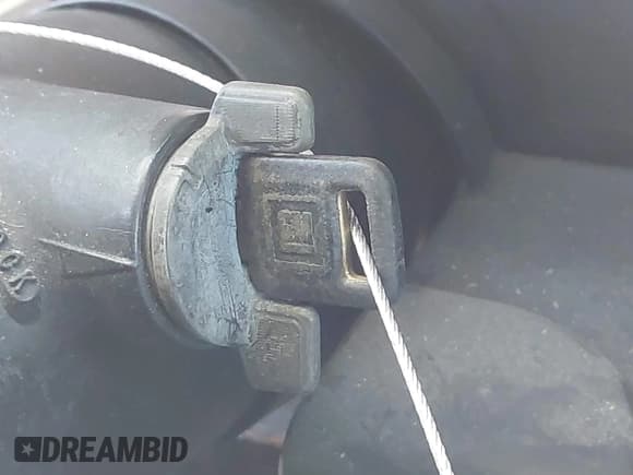 ✅ 1994 Chevrolet Corvette • VIN: 1G1YY22P9R5103086 • Lot: 43750850. Listed on IAAI with 137,181 mi. Free auction sales archive from the USA and detailed vehicle history report at DreamBid. Image 11.