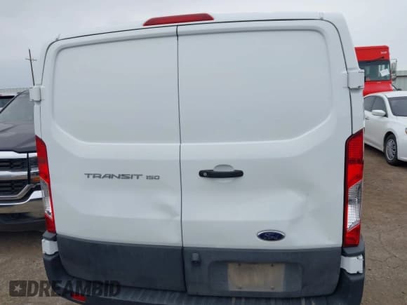 ✅ 2021 Ford Transit Cargo • VIN: 1FTYE1Y85MKA37544 • Lot: 43160253. Listed on IAAI with 376,838 mi. Free auction sales archive from the USA and detailed vehicle history report at DreamBid. Image 16.