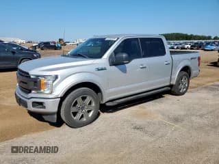 ✅ 2018 Ford F-150 XLT • VIN: 1FTEW1C53JKE56713 • Lot: 84068595. Wystawiony na Copart z przebiegiem 111 587 mil. Bezpłatny archiwum sprzedaży aukcyjnych z USA i szczegółowy raport historii pojazdu na DreamBid. Zdjęcie 1.