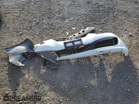 2011 Hyundai Genesis Coupe Premium с VIN KMHHT6KD3BU064067, выставлен на аукционе Copart как лот 89190205 с пробегом 128 800 миль миль и Списание • Salvage title. История ставок и продаж доступна на DreamBid. Изображение 14.