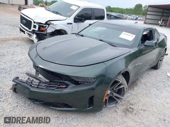 ✅ 2020 Chevrolet Camaro 1LT • VIN: 1G1FB1RS6L0125323 • Лот: 42101034. Опубликован ранее на IAAI с пробегом 124 474 миль. Бесплатный доступ к архиву аукционных продаж из США и подробный отчёт об истории автомобиля на DreamBid. Изображение 2.
