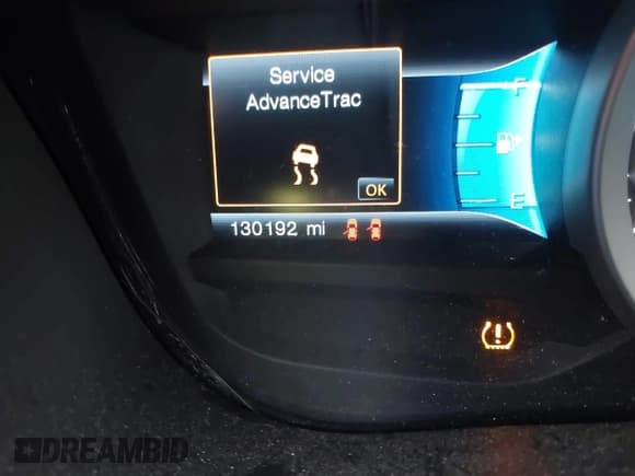 ✅ 2015 Ford Explorer XLT • VIN: 1FM5K8D86FGC44858 • Lot: 41471976. Wystawiony na IAAI z przebiegiem 130 192 mil. Bezpłatny archiwum sprzedaży aukcyjnych z USA i szczegółowy raport historii pojazdu na DreamBid. Zdjęcie 7.