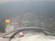 ✅ 2001 Chevrolet Silverado 2500HD LS • VIN: 1GCHK29U31E155516 • Lot: 69757755. Listed on Copart with 304,662 mi. Free auction sales archive from the USA and detailed vehicle history report at DreamBid. Image 9.