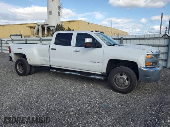 2019 Chevrolet Silverado 3500HD Work Truck с VIN 1GC4KVCY4KF112584, выставлен на аукционе Copart как лот 87727875 с пробегом 254 742 миль миль и Чистый • Clean title. История ставок и продаж доступна на DreamBid. Изображение 4.