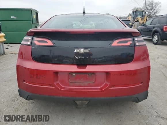 ✅ 2012 Chevrolet Volt • VIN: 1G1RB6E48CU127701 • Lot: 79707504. Wystawiony na Copart z przebiegiem Nie podano. Bezpłatny archiwum sprzedaży aukcyjnych z USA i szczegółowy raport historii pojazdu na DreamBid. Zdjęcie 6.