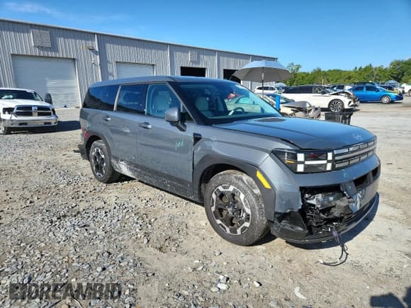 ✅ 2025 Hyundai Santa Fe SE • VIN: 5NMP14GL3SH110093 • Lot: 62603005. Listed on Copart with 6,931 mi. Free auction sales archive from the USA and detailed vehicle history report at DreamBid. Image 4.
