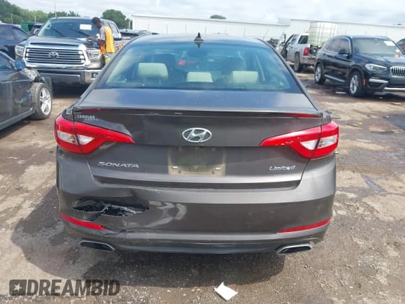 ✅ 2017 Hyundai Sonata Sport • VIN: 5NPE34AF0HH577987 • Лот: 43080727. Опубликован ранее на IAAI с пробегом 65 256 миль. Бесплатный доступ к архиву аукционных продаж из США и подробный отчёт об истории автомобиля на DreamBid. Изображение 16.