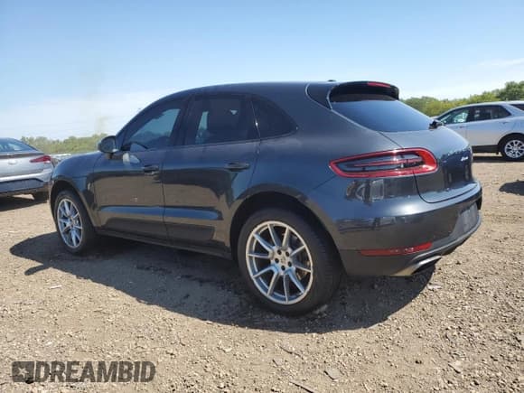 ✅ 2017 Porsche Macan • VIN: WP1AA2A53HLB03395 • Лот: 71921355. Опубликован ранее на Copart с пробегом 66 133 миль. Бесплатный доступ к архиву аукционных продаж из США и подробный отчёт об истории автомобиля на DreamBid. Изображение 2.
