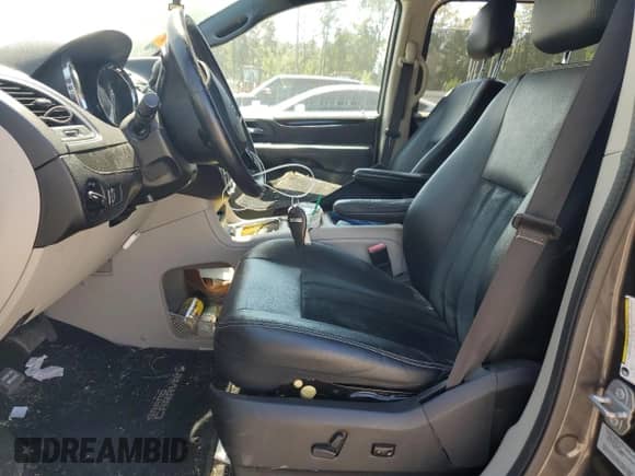 2017 Dodge Grand Caravan SXT с VIN 2C4RDGCG3HR553935, выставлен на аукционе Copart как лот 80549635 с пробегом 116 751 миль миль и Списание • Salvage title. История ставок и продаж доступна на DreamBid. Изображение 7.