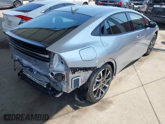 2025 Toyota Prius SE с VIN JTDACACU8S3051070, выставлен на аукционе IAAI как лот 42734880 с пробегом 221 миль миль и . История ставок и продаж доступна на DreamBid. Изображение 4.