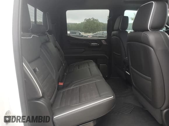 ✅ 2023 GMC Sierra 1500 AT4X • VIN: 3GTUUFEL6PG353117 • Лот: 84397305. Опубликован ранее на Copart с пробегом 17 113 миль. Бесплатный доступ к архиву аукционных продаж из США и подробный отчёт об истории автомобиля на DreamBid. Изображение 10.