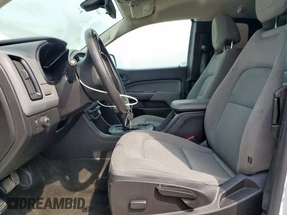 ✅ 2018 Chevrolet Colorado 2WD Work Truck • VIN: 1GCHSBENXJ1101863 • Лот: 68431245. Опубликован ранее на Copart с пробегом 48 937 миль. Бесплатный доступ к архиву аукционных продаж из США и подробный отчёт об истории автомобиля на DreamBid. Изображение 7.