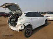 ✅ 2023 Hyundai Kona Limited • VIN: KM8K53AG7PU173150 • Лот: 63546864. Опубликован ранее на Copart с пробегом 13 603 миль. Бесплатный доступ к архиву аукционных продаж из США и подробный отчёт об истории автомобиля на DreamBid. Изображение 3.