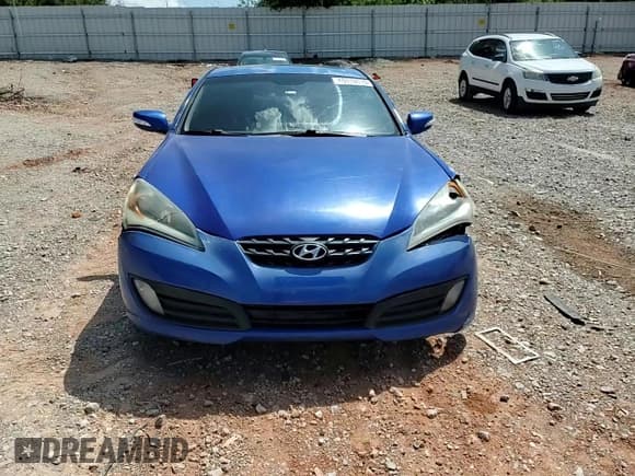 ✅ 2010 Hyundai Genesis Coupe Track • VIN: KMHHU6KH4AU027317 • Lot: 69113115. Listed on Copart with 266,020 mi. Free auction sales archive from the USA and detailed vehicle history report at DreamBid. Image 13.