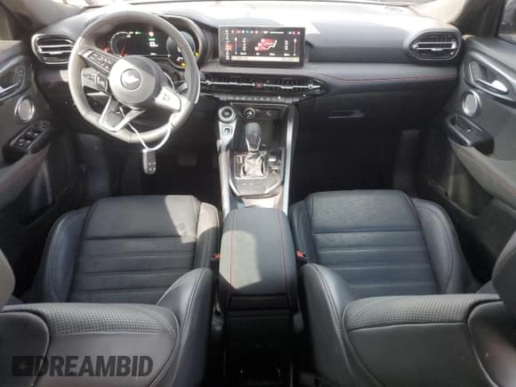 ✅ 2024 Dodge Hornet R/T Plus • VIN: ZACPDFDW3R3A11111 • Lot: 47644925. Listed on Copart with 15,612 mi. Free auction sales archive from the USA and detailed vehicle history report at DreamBid. Image 8.