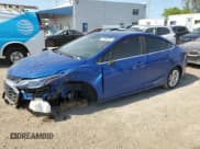 ✅ 2019 Chevrolet Cruze LT • VIN: 1G1BE5SM4K7113539 • Lot: 51098283. Listed on Copart with 19,085 mi. Free auction sales archive from the USA and detailed vehicle history report at DreamBid. Image 1.