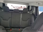 ✅ 2018 Jeep Renegade Sport • VIN: ZACCJBAB3JPH33323 • Lot: 95993325. Wystawiony na Copart z przebiegiem 219 346 mil. Bezpłatny archiwum sprzedaży aukcyjnych z USA i szczegółowy raport historii pojazdu na DreamBid. Zdjęcie 10.