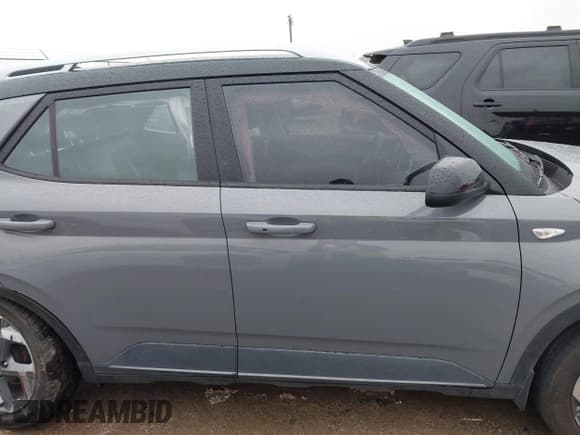 ✅ 2022 Hyundai Venue Limited • VIN: KMHRC8A39NU172836 • Lot: 41021528. Listed on IAAI with 34,816 mi. Free auction sales archive from the USA and detailed vehicle history report at DreamBid. Image 13.