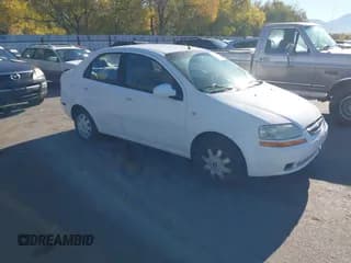 ✅ 2005 Chevrolet Aveo LT • VIN: KL1TG52675B330146 • Lot: 43557965. Wystawiony na IAAI z przebiegiem 133 205 mil. Bezpłatny archiwum sprzedaży aukcyjnych z USA i szczegółowy raport historii pojazdu na DreamBid. Zdjęcie 1.