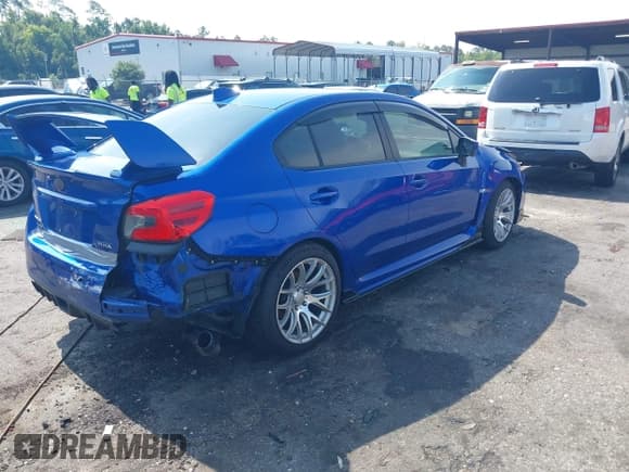 ✅ 2016 Subaru WRX • VIN: JF1VA1B62G9820120 • Lot: 42800474. Listed on IAAI with 88,261 mi. Free auction sales archive from the USA and detailed vehicle history report at DreamBid. Image 4.