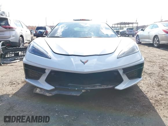 ✅ 2023 Chevrolet Corvette 2LT • VIN: 1G1YB2D46P5100292 • Lot: 43596131. Wystawiony na IAAI z przebiegiem 17 195 mil. Bezpłatny archiwum sprzedaży aukcyjnych z USA i szczegółowy raport historii pojazdu na DreamBid. Zdjęcie 12.