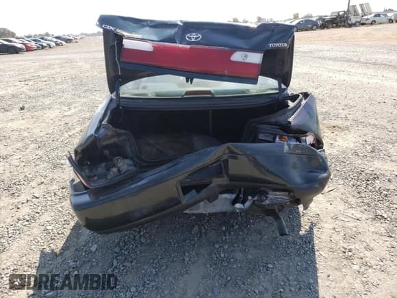 ✅ 1996 Toyota Corolla DX • VIN: 2T1BB02E5TC151146 • Lot: 67973194. Listed on Copart with 183,994 mi. Free auction sales archive from the USA and detailed vehicle history report at DreamBid. Image 6.