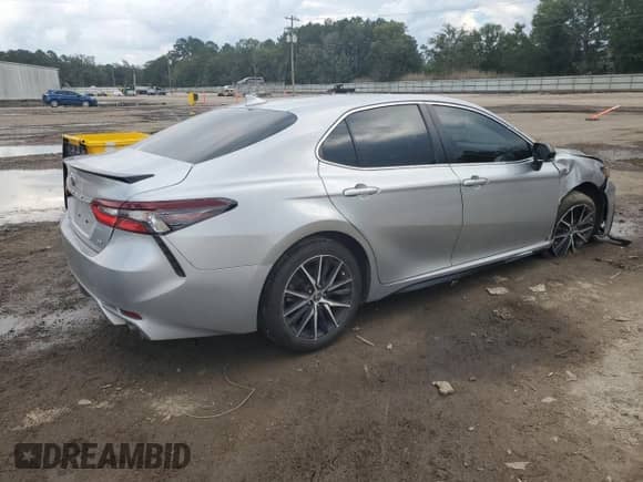 2022 Toyota Camry SE с VIN 4T1G11AK0NU038373, выставлен на аукционе Copart как лот 85390885 с пробегом 83 666 миль миль и Списание • Salvage title. История ставок и продаж доступна на DreamBid. Изображение 3.