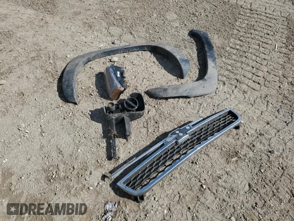 ✅ 2005 Chevrolet Silverado 2500HD Work Truck • VIN: 1GCHK23255F912309 • Lot: 81775895. Wystawiony na Copart z przebiegiem Nie podano. Bezpłatny archiwum sprzedaży aukcyjnych z USA i szczegółowy raport historii pojazdu na DreamBid. Zdjęcie 12.