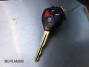 ✅ 2013 Toyota Corolla L • VIN: 5YFBU4EE1DP123083 • Лот: 43548218. Опубликован ранее на IAAI с пробегом 116 819 миль. Бесплатный доступ к архиву аукционных продаж из США и подробный отчёт об истории автомобиля на DreamBid. Изображение 11.