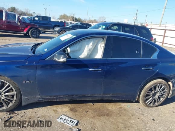 ✅ 2019 Infiniti Q50 Red Sport 400 • VIN: JN1FV7AP8KM780182 • Lot: 41682121. Wystawiony na IAAI z przebiegiem 73 110 mil. Bezpłatny archiwum sprzedaży aukcyjnych z USA i szczegółowy raport historii pojazdu na DreamBid. Zdjęcie 14.