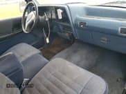 ✅ 1994 Ford Ranger Splash • VIN: 1FTCR14U5RPA56204 • Lot: 71426885. Wystawiony na Copart z przebiegiem 291 652 mil. Bezpłatny archiwum sprzedaży aukcyjnych z USA i szczegółowy raport historii pojazdu na DreamBid. Zdjęcie 8.