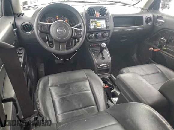 ✅ 2015 Jeep Patriot Latitude • VIN: 1C4NJRFB7FD290464 • Lot: 96131035. Listed on Copart with 66,015 mi. Free auction sales archive from the USA and detailed vehicle history report at DreamBid. Image 8.