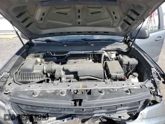 ✅ 2018 Chevrolet Colorado 2WD Work Truck • VIN: 1GCGSBEA3J1272446 • Лот: 90213175. Опубликован ранее на Copart с пробегом 116 895 миль. Бесплатный доступ к архиву аукционных продаж из США и подробный отчёт об истории автомобиля на DreamBid. Изображение 11.