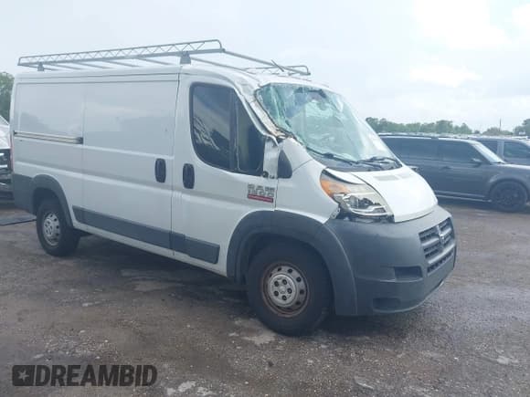 ✅ 2016 Ram ProMaster Cargo • VIN: 3C6TRVAG8GE108807 • Lot: 42381994. Wystawiony na IAAI z przebiegiem 139 312 mil. Bezpłatny archiwum sprzedaży aukcyjnych z USA i szczegółowy raport historii pojazdu na DreamBid. Zdjęcie 1.