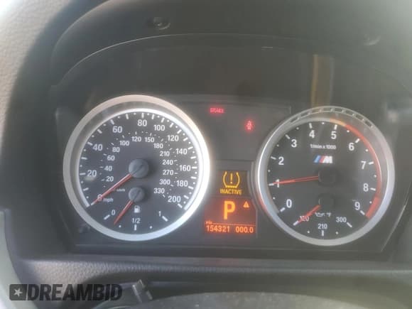 ✅ 2011 BMW M3 • VIN: WBSKG9C58BE367727 • Lot: 82245875. Listed on Copart with 154,321 mi. Free auction sales archive from the USA and detailed vehicle history report at DreamBid. Image 9.