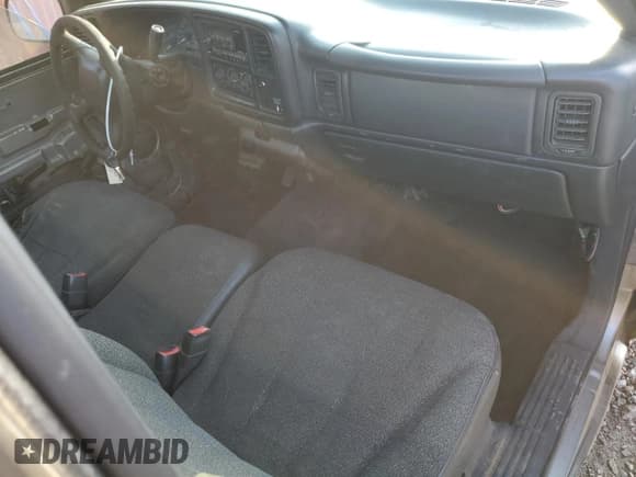 ✅ 2000 Chevrolet Silverado 1500 • VIN: 1GCEC14W0YZ226340 • Лот: 78533114. Опубликован ранее на Copart с пробегом 322 463 миль. Бесплатный доступ к архиву аукционных продаж из США и подробный отчёт об истории автомобиля на DreamBid. Изображение 8.