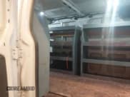 ✅ 2018 Ford Transit • VIN: 1FTYR1ZM1JKB16995 • Lot: 42186050. Wystawiony na IAAI z przebiegiem 140 180 mil. Bezpłatny archiwum sprzedaży aukcyjnych z USA i szczegółowy raport historii pojazdu na DreamBid. Zdjęcie 8.