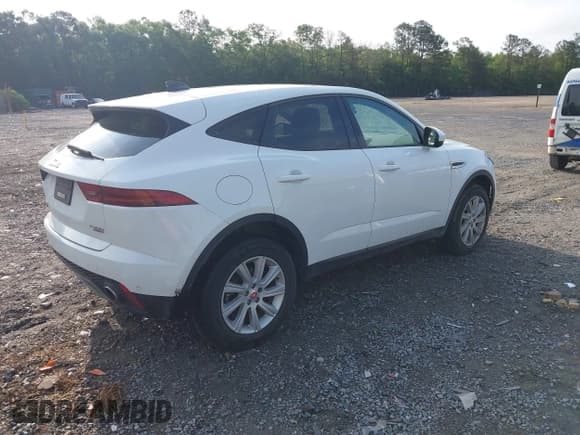 ✅ 2020 Jaguar E-Pace • VIN: SADFK2FX9L1Z80738 • Лот: 42212749. Опубликован ранее на IAAI с пробегом 72 833 миль. Бесплатный доступ к архиву аукционных продаж из США и подробный отчёт об истории автомобиля на DreamBid. Изображение 4.