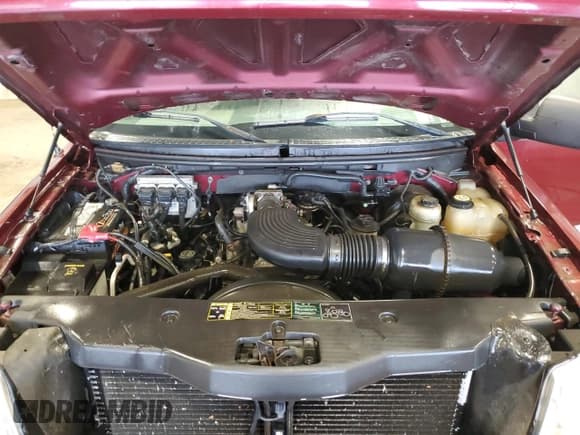 ✅ 2004 Ford F-150 STX • VIN: 1FTRX14WX4NC47459 • Лот: 85541445. Опубликован ранее на Copart с пробегом 125 786 миль. Бесплатный доступ к архиву аукционных продаж из США и подробный отчёт об истории автомобиля на DreamBid. Изображение 11.