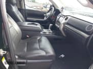 ✅ 2016 Toyota Tundra SR5 • VIN: 5TFEM5F1XGX096468 • Lot: 42098150. Listed on IAAI with 137,284 mi. Free auction sales archive from the USA and detailed vehicle history report at DreamBid. Image 5.