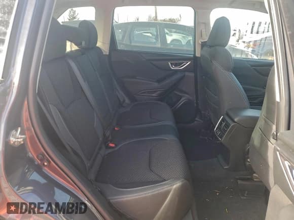 ✅ 2020 Subaru Forester Premium • VIN: JF2SKAJCXLH540447 • Lot: 92595295. Listed on Copart with 145,079 mi. Free auction sales archive from the USA and detailed vehicle history report at DreamBid. Image 11.