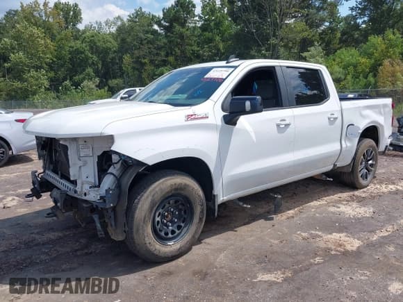 ✅ 2019 Chevrolet Silverado 1500 RST • VIN: 3GCUYEED0KG168397 • Lot: 43125706. Wystawiony na IAAI z przebiegiem 92 805 mil. Bezpłatny archiwum sprzedaży aukcyjnych z USA i szczegółowy raport historii pojazdu na DreamBid. Zdjęcie 2.