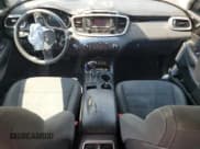 ✅ 2017 Kia Sorento LX • VIN: 5XYPG4A32HG283873 • Lot: 62301685. Wystawiony na Copart z przebiegiem Nie podano. Bezpłatny archiwum sprzedaży aukcyjnych z USA i szczegółowy raport historii pojazdu na DreamBid. Zdjęcie 8.