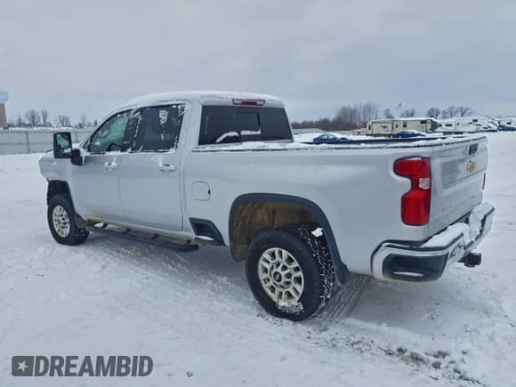 ✅ 2022 Chevrolet Silverado 2500HD LT • VIN: 2GC4YNEY5N1222583 • Лот: 84737575. Опубликован ранее на Copart с пробегом 71 645 миль. Бесплатный доступ к архиву аукционных продаж из США и подробный отчёт об истории автомобиля на DreamBid. Изображение 2.