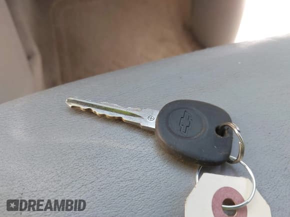 ✅ 2007 Chevrolet HHR LT • VIN: 3GNDA33P77S547608 • Lot: 41448248. Listed on IAAI with 185,610 mi. Free auction sales archive from the USA and detailed vehicle history report at DreamBid. Image 11.