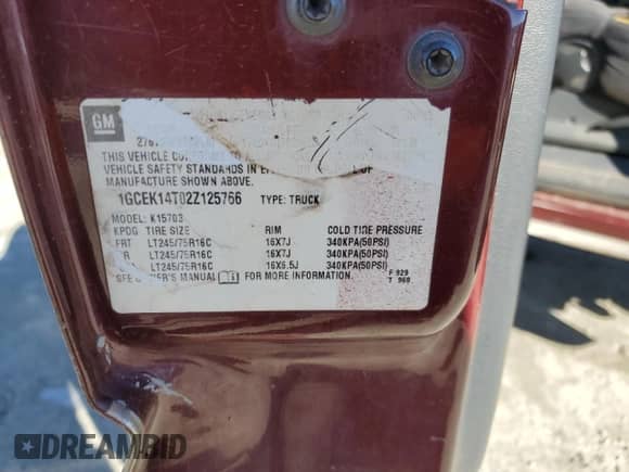 2002 Chevrolet Silverado 1500 LS z VIN 1GCEK14T02Z125766, wystawiony jako Copart lot #47997915 z przebiegiem 201 882 mil mil oraz Szkoda całkowita • Salvage title. Historia ofert i sprzedaży dostępna na DreamBid. Obrazek 13.