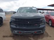 ✅ 2022 Chevrolet Silverado 1500 LT Trail Boss • VIN: 1GCPYFED3NZ194306 • Lot: 41906625. Wystawiony na IAAI z przebiegiem Nie podano. Bezpłatny archiwum sprzedaży aukcyjnych z USA i szczegółowy raport historii pojazdu na DreamBid. Zdjęcie 12.