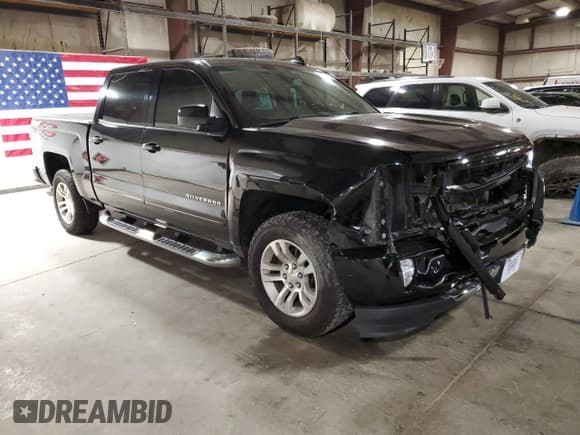 ✅ 2017 Chevrolet Silverado 1500 LT • VIN: 3GCUKREC4HG366828 • Лот: 82499825. Опубликован ранее на Copart с пробегом 140 698 миль. Бесплатный доступ к архиву аукционных продаж из США и подробный отчёт об истории автомобиля на DreamBid. Изображение 4.