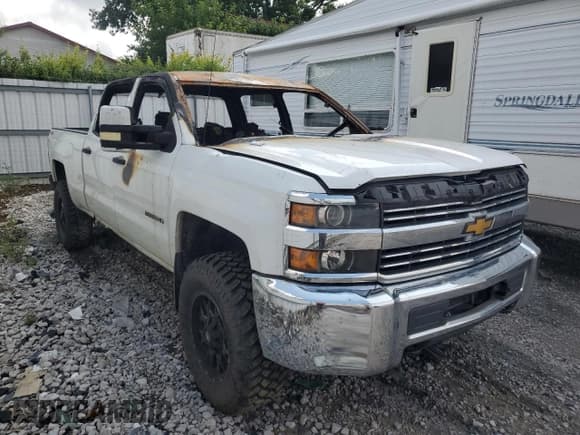 ✅ 2015 Chevrolet Silverado 2500HD LT • VIN: 1GC1KVE86FF136892 • Лот: 66849745. Опубликован ранее на Copart с пробегом Не указан. Бесплатный доступ к архиву аукционных продаж из США и подробный отчёт об истории автомобиля на DreamBid. Изображение 4.